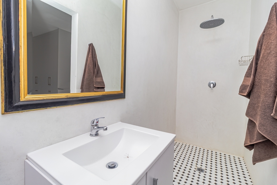 3 Bedroom Property for Sale in Grotto Bay Western Cape
